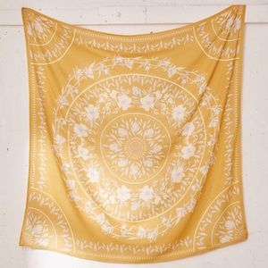 Sketched Floral Medallion Tapestry